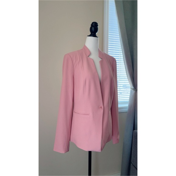 Reitmans Blazer - Picture 4 of 13